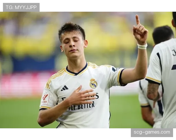 巴尔韦德闪耀赛场,金球奖新星崛起引全球瞩目 巴尔韦德闪耀赛场,金球奖新星崛起引全球瞩目